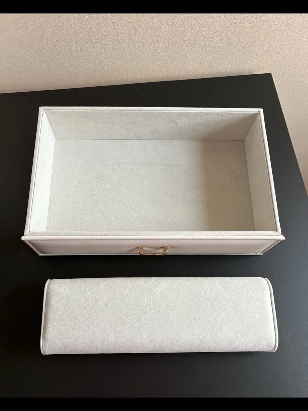 Vlando 6 Tier White Jewelry Box With Gold Hardware and Mirror